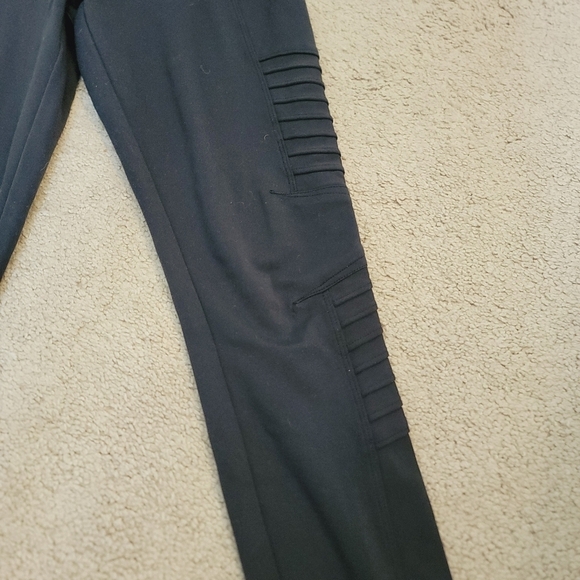 Athleta Delancey Moto Tight S - Picture 4 of 13